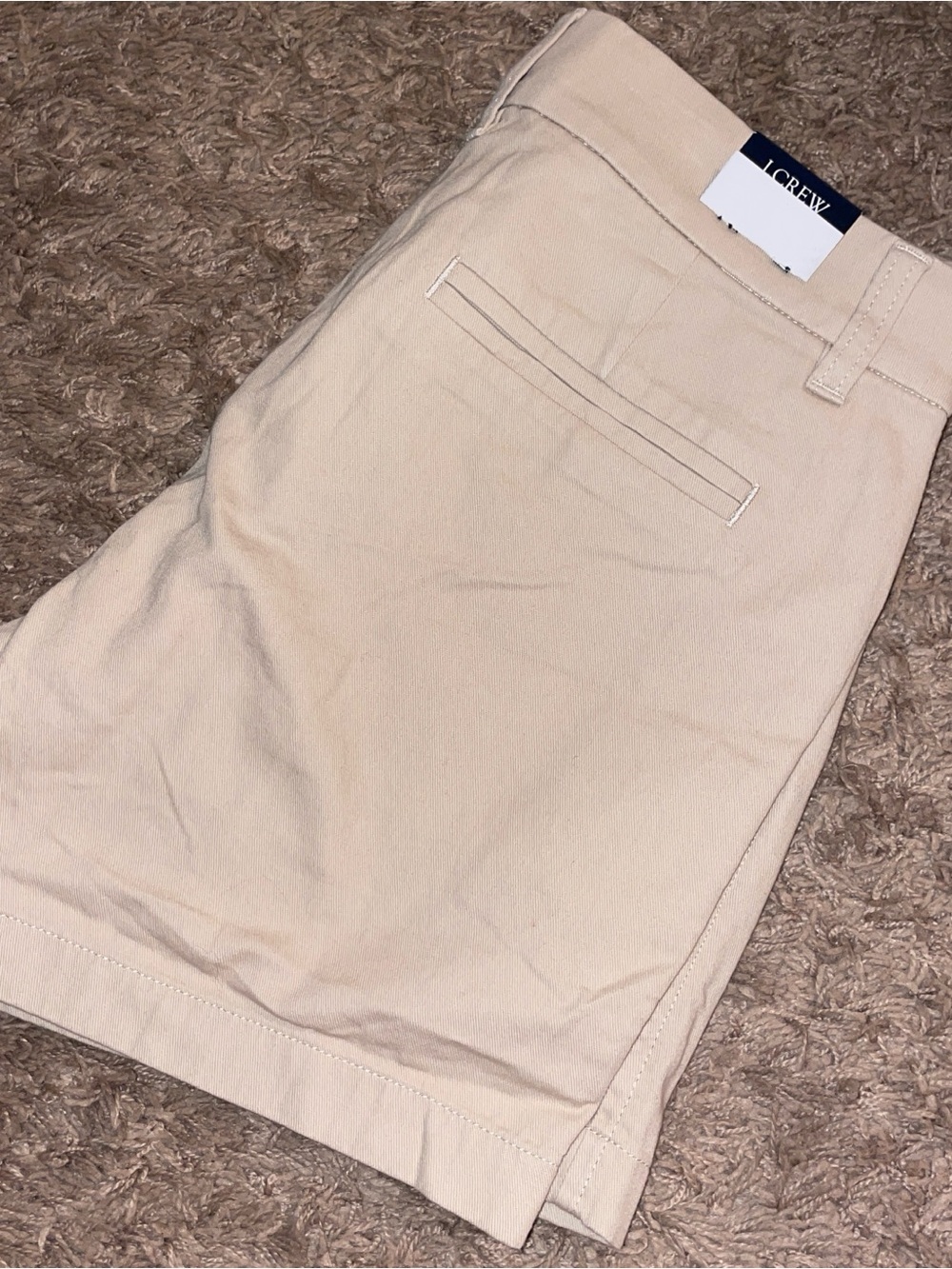 J. Crew Women's Beige Chino Bermuda Shorts nwt - Picture 2 of 3